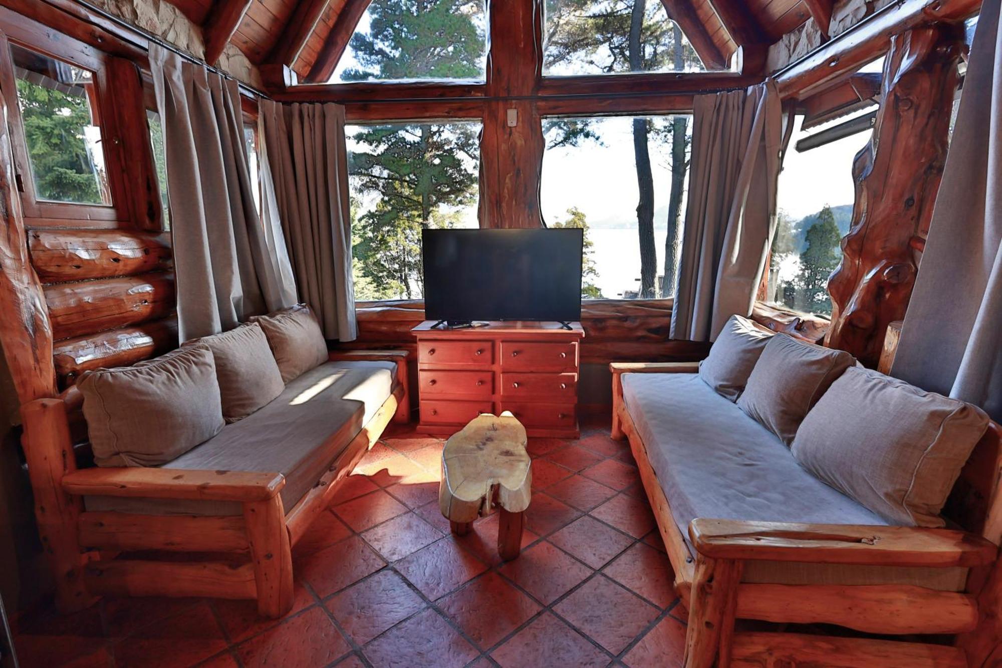 Cabanas Villa Labrador Con Costa De Lago Bariloche Buitenkant foto